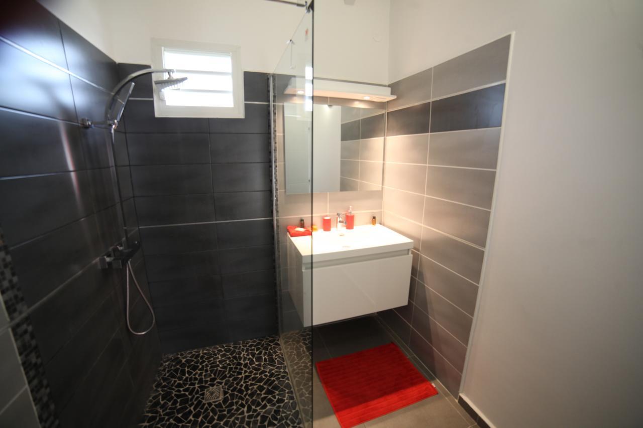 לה מול Villa Rubis מראה חיצוני תמונה